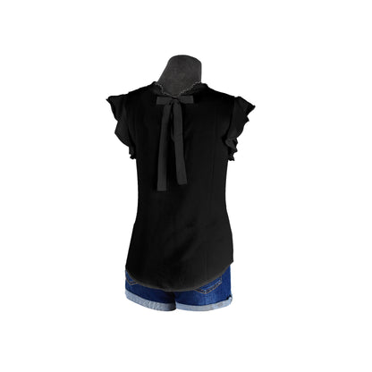 Blusa con encaje en cuello